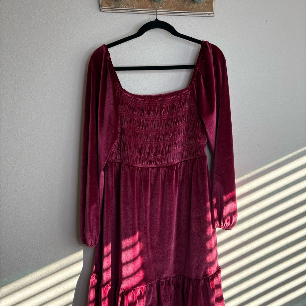 LC Lauren Conrad Velvet Dress in Rich Pink - Picture 4 of 4